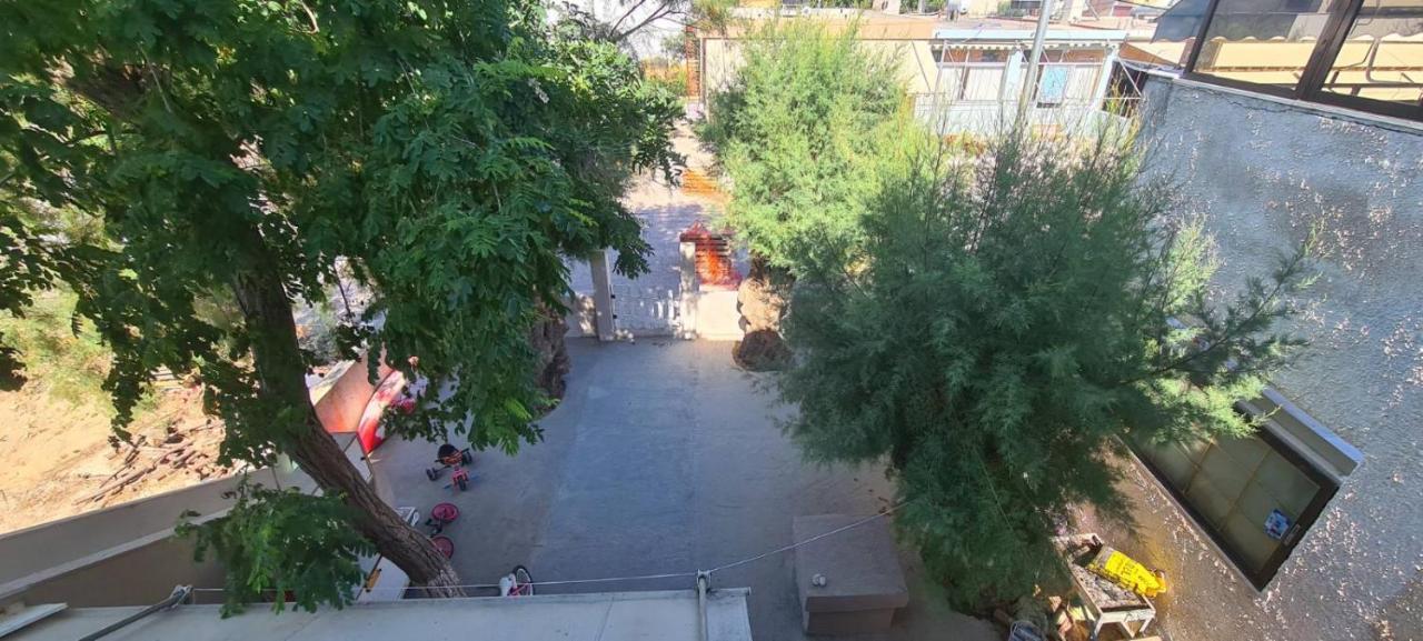 Μοντέρνα Εξοχική Κατοικία Στην Κωμη Komi  Екстериор снимка